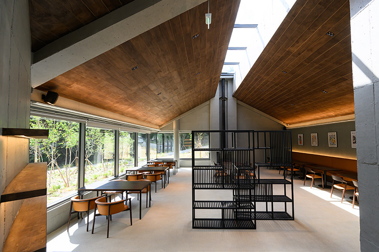 레스토랑 내부 사진